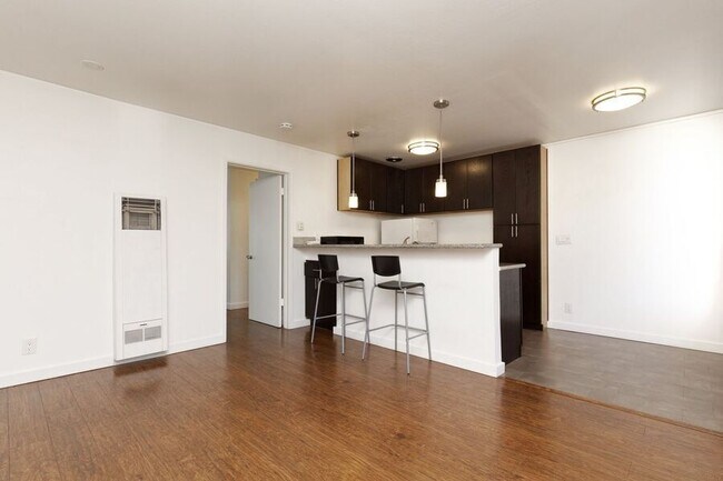 Photo - 2828 College Ave Unit 11