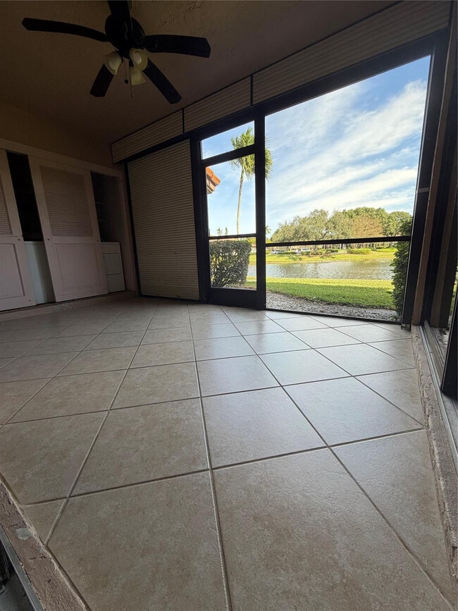 Building Photo - 10631 NW 14th St Unit 210