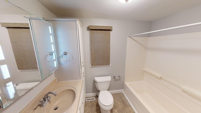 Photo - 153 Saratoga St Unidad 3
