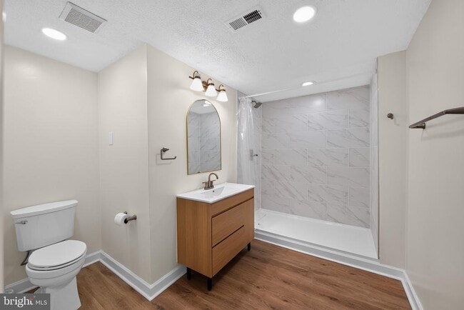 Photo - 2377 Tawny Dr