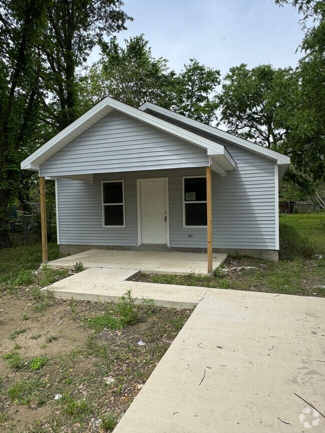 Building Photo - Brand New 3 Bed / 1 Bath In Trumann Rental