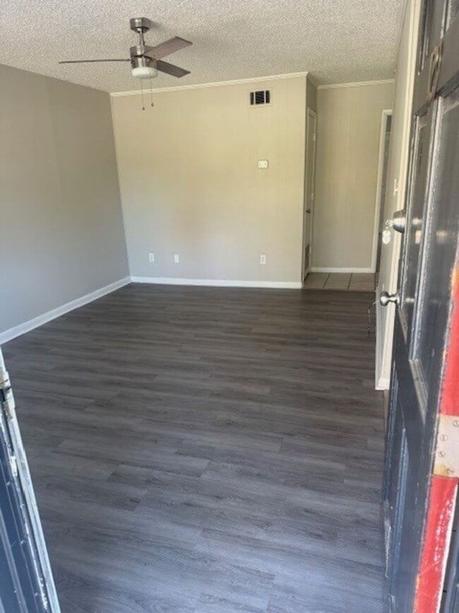 Photo - The Bluffs @ Central