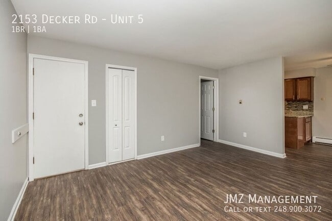 Photo - 2153 Decker Rd Unit 5