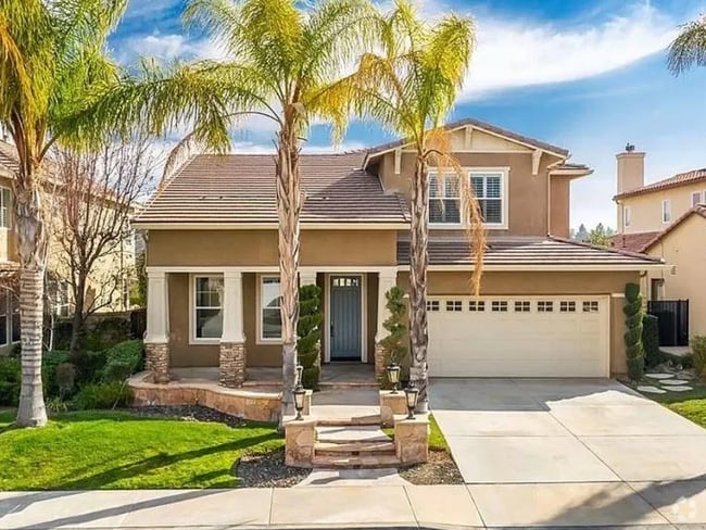 Building Photo - COMING SOON! Spacious 4-Bedroom Pool Home ...