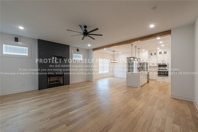 Photo - 6875 Garden Trail Ave