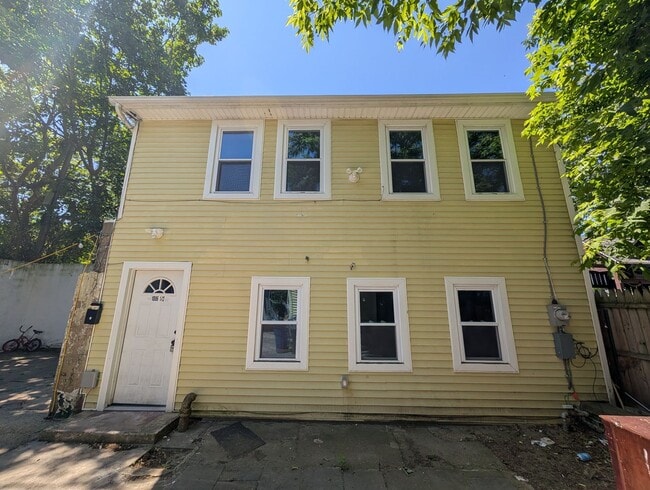 Photo - 1006 Summerfield Ave Unit 1006 1/2