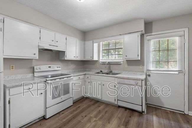 Building Photo - 4426 Central Valley Dr Rental