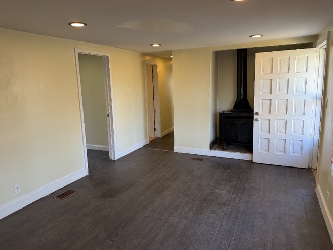 Building Photo - 466 GA-138