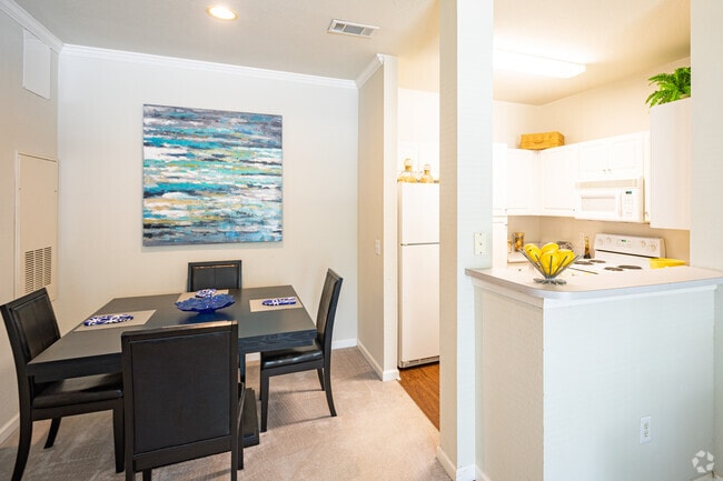 El Berkeley - 1 dormitorio, 1 baño - River's Bend Apartment Homes