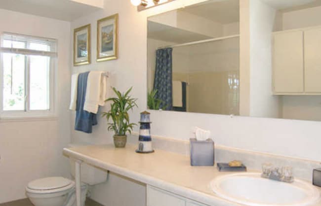 Photo - Arrowtree Apartments