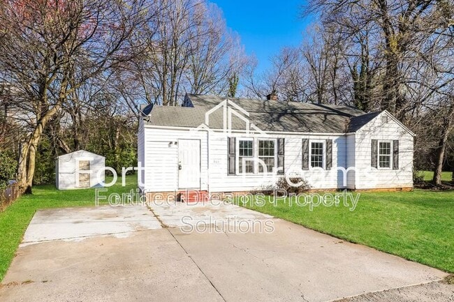 Photo - 3614 Yale Ave