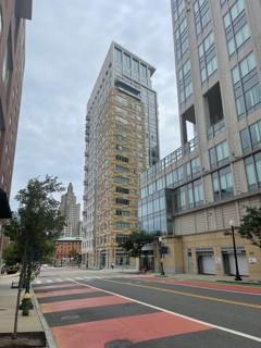 Photo - 100 W Exchange St Unidad #1402