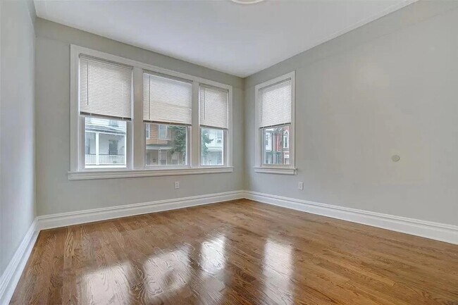 Photo - 202 Clinton Ave