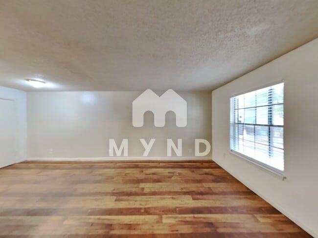 Photo - 613 W San Antonio St Unit 105 Unidad 105