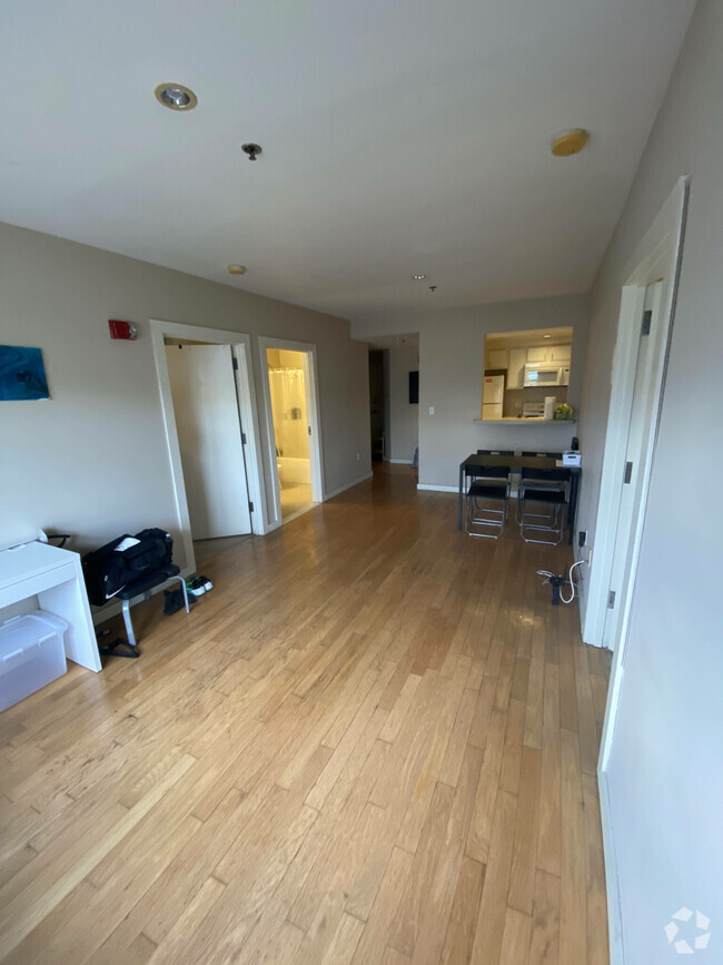 Building Photo - 56 Commonwealth Ave Unit Commonwealth Ave Rental