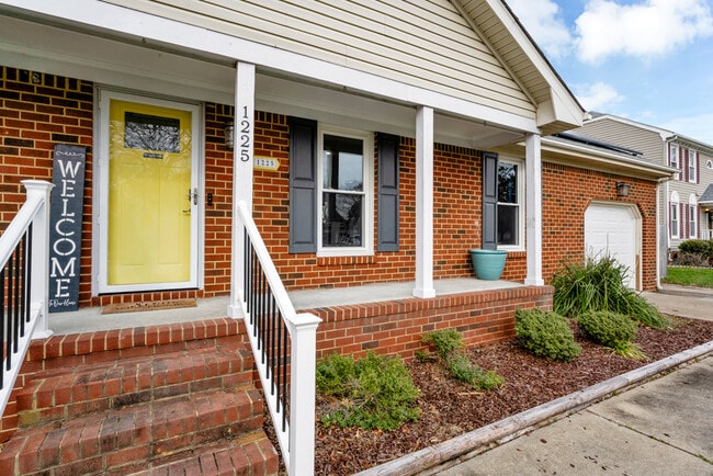 Photo - 1225 Windswept Cir