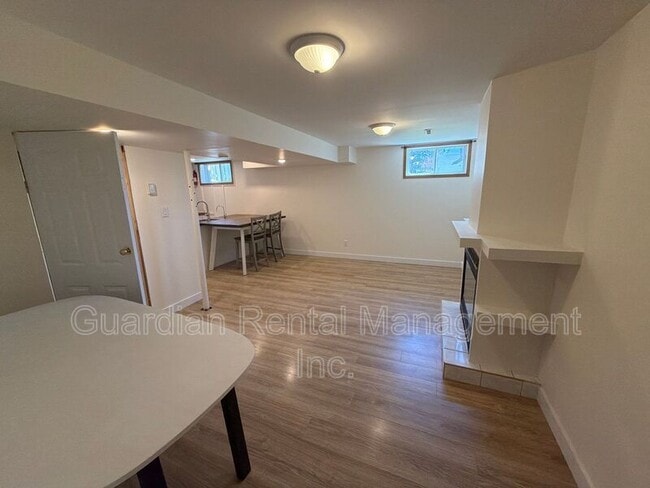 Photo - 10 Elm St Unit 2