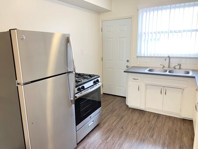 Photo - 5850 Condon Ave Los Angeles, CA 90056 Unit 3A