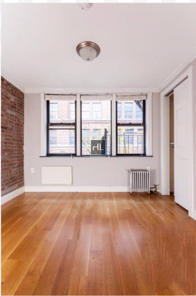 Building Photo - E 26TH ST.