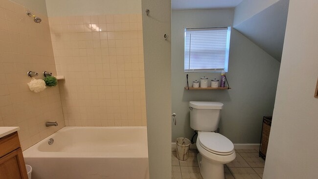 Photo - 1164 32nd St Unit A