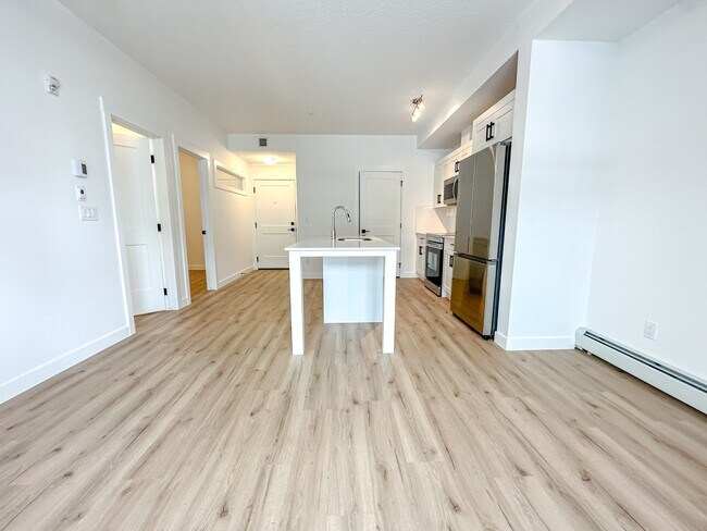 Photo - 70 Sage Hill Walk NW Unit 115