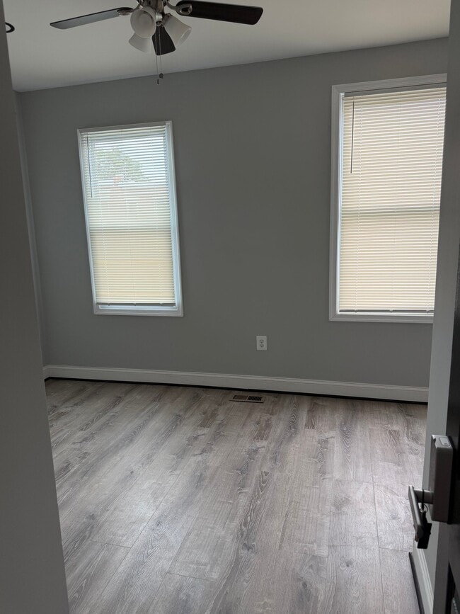 Photo - 1106 N Lakewood Ave