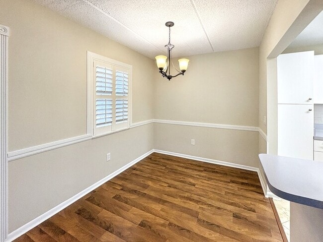 Photo - 4702 Joseph Ct Unidad 210