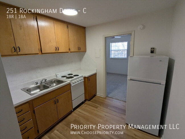 Photo - 251 Rockingham Dr Unidad C