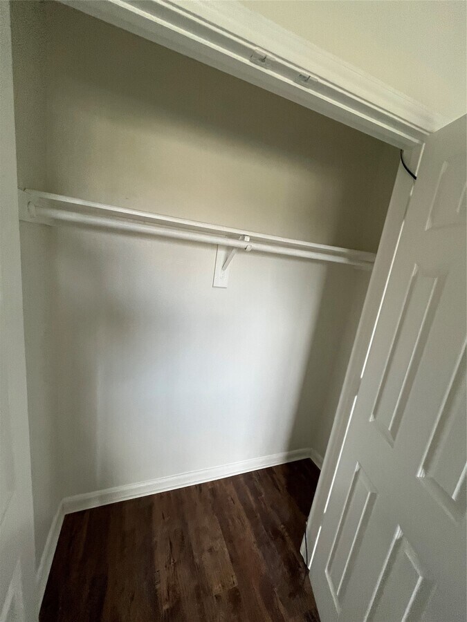 Photo - 15506 Waldron Cir Unidad A