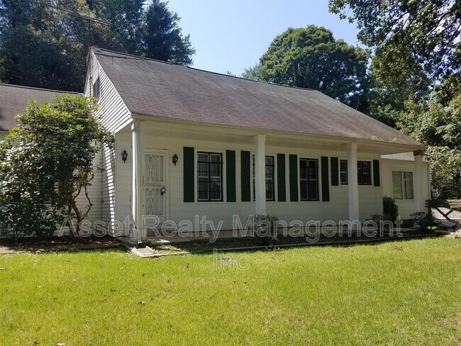 Photo - 2033 Decatur Hwy