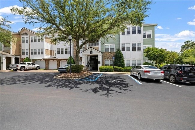 Photo - 2801 Chancellorsville Dr Condo Unit 436