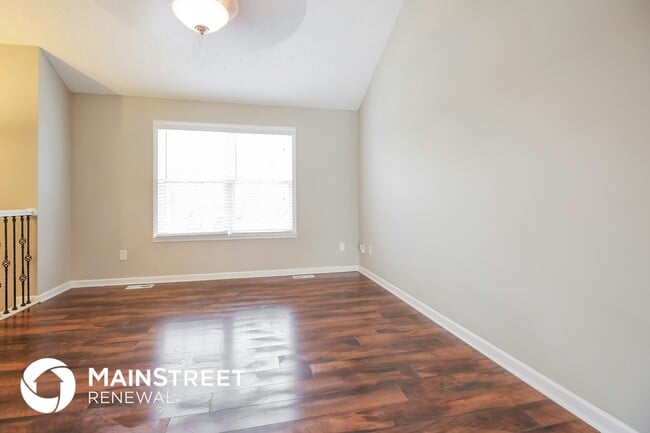 Photo - 8310 NE 112 St