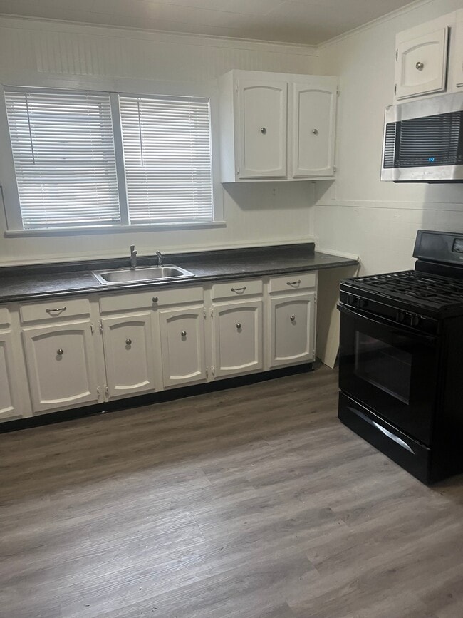 Photo - 43 Bunn St Unit 2