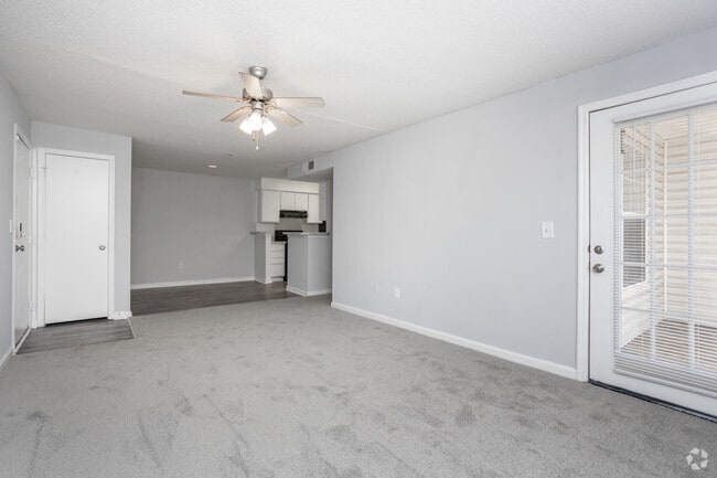 3BR, 2BA - 1,153SF - Living Room/Dining Room