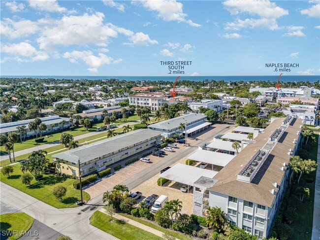 Building Photo - 473 12th Ave S Unit B11