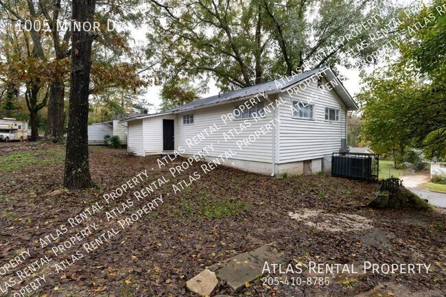 Photo - 1005 Minor Dr