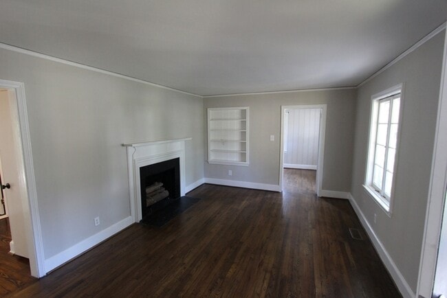 Photo - 992 Beverly Dr