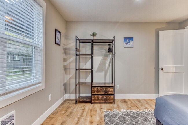 Photo - 65500 E Oregon St Unidad SI ID1550266P