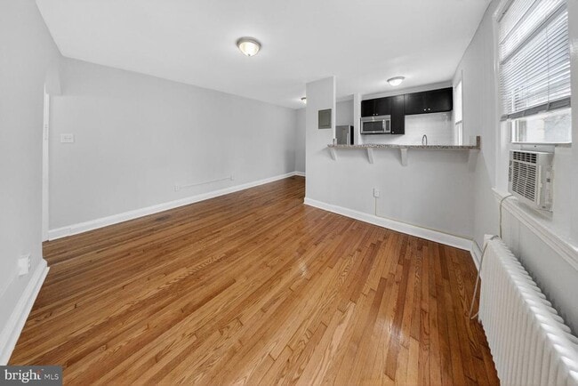 Photo - 4703 Ravenswood Rd Unit 25