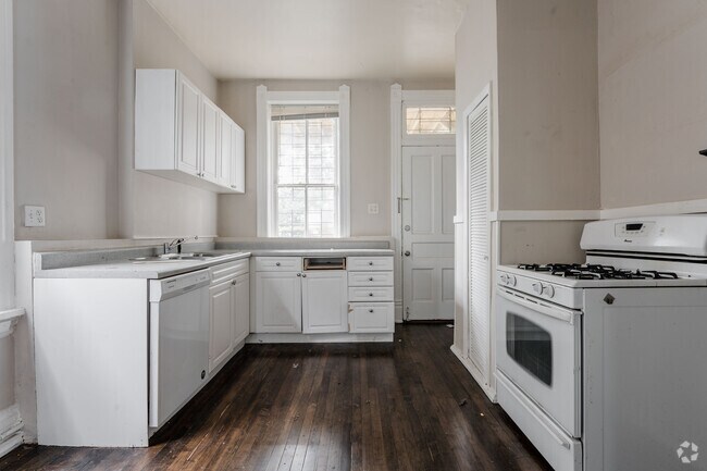 Building Photo - 2031 W Moffat St Unit 2 Rental