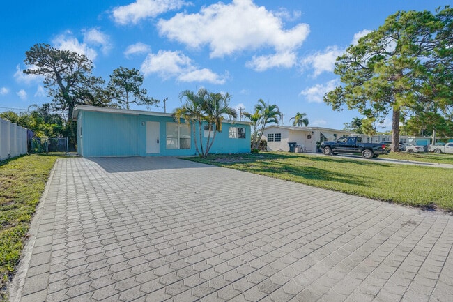 Building Photo - 1828 Maypop Rd Rental