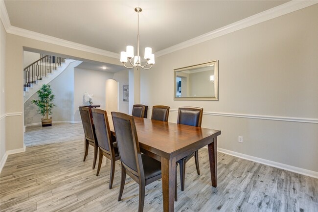 Photo - 2727 Camellia Ave