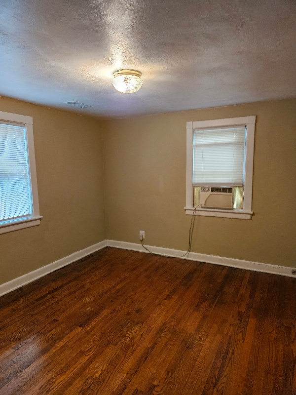724 37th St Unit 2