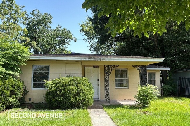 Building Photo - 6648 Linden St