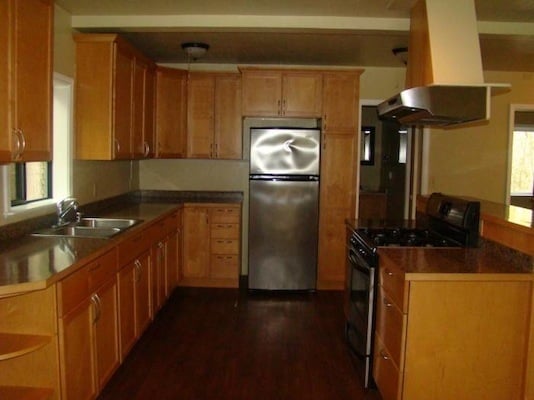 Photo - Country Living At Its Finest! Beautiful 3BD/2BA Home~Privacy, Storage, and Beautiful Scenery!