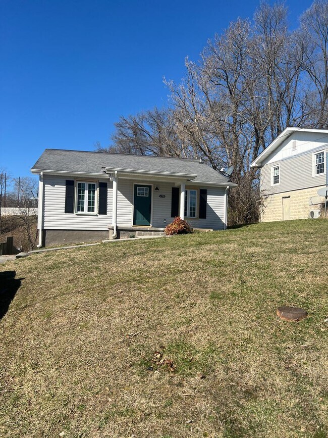 Photo - Updated 2 bedroom, 1 bath in Bristol VA