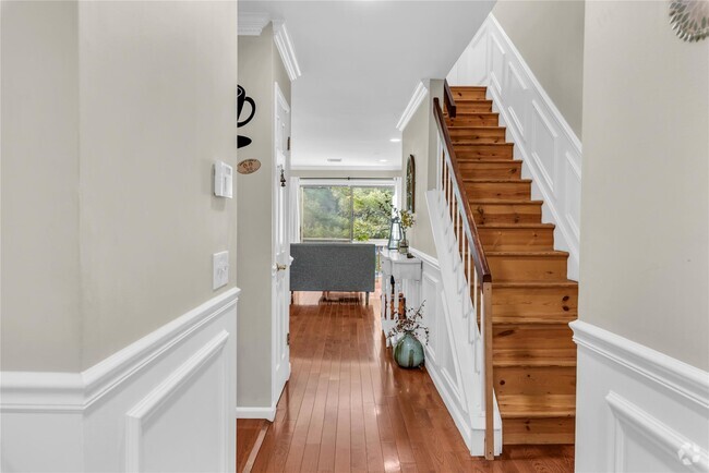 Building Photo - 30 Fawn Ridge Rental