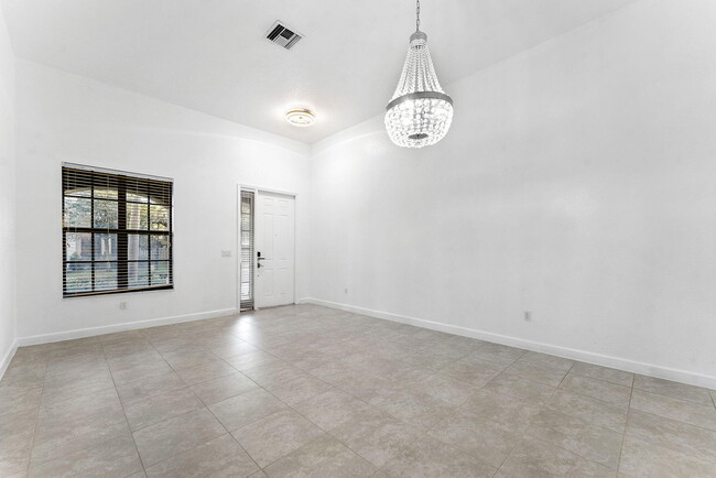 Photo - 3841 Aspen Leaf Dr