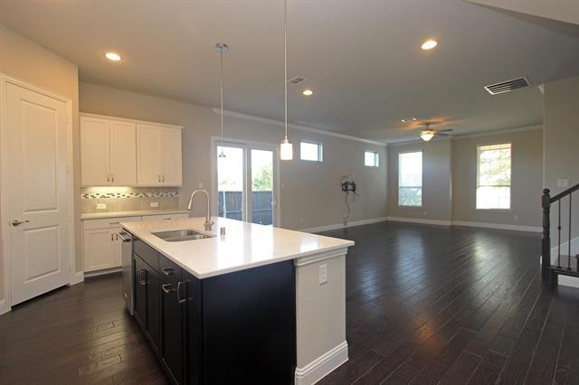 Photo - 600 Ansley Wy