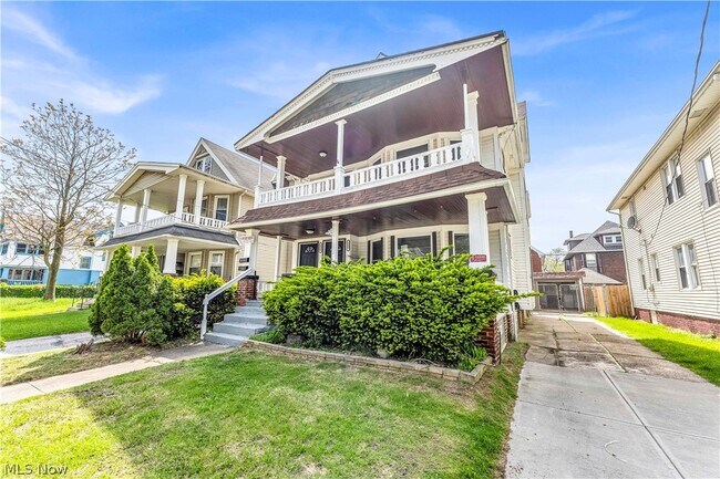 428 E 148th St Unidad 1/DN